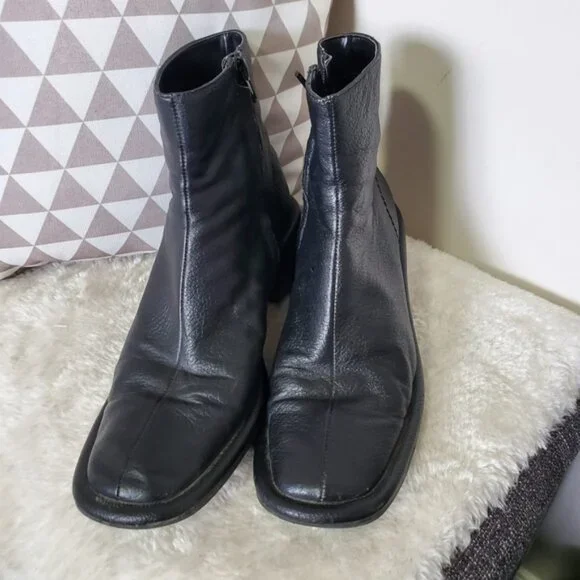 Mango 90s Style Genuine Leather Square Toe Moto Boots 7.5 - Picture 4 of 8